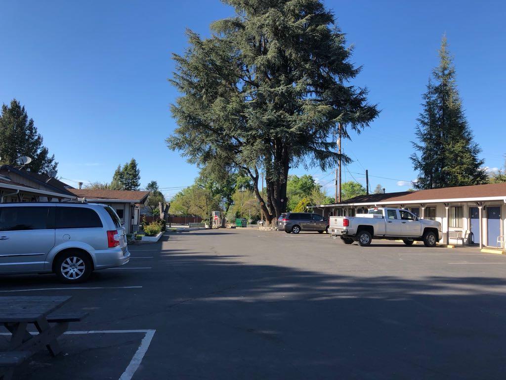 Kelseyville Motel Esterno foto